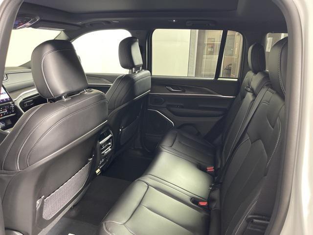 new 2025 Jeep Grand Cherokee car, priced at $42,495