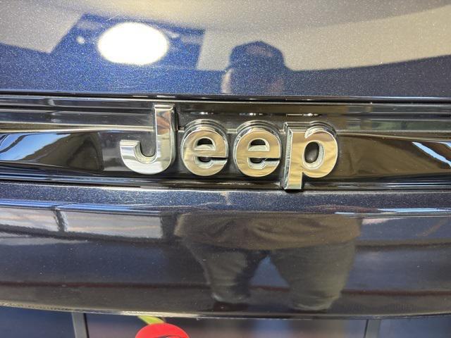 used 2023 Jeep Grand Cherokee car, priced at $32,999