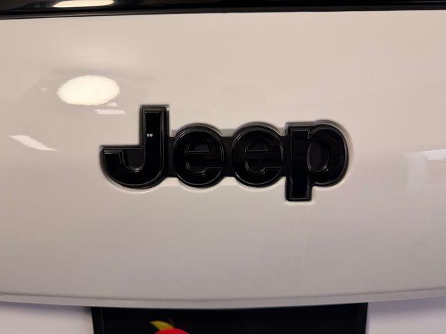 used 2023 Jeep Grand Cherokee L car, priced at $31,994