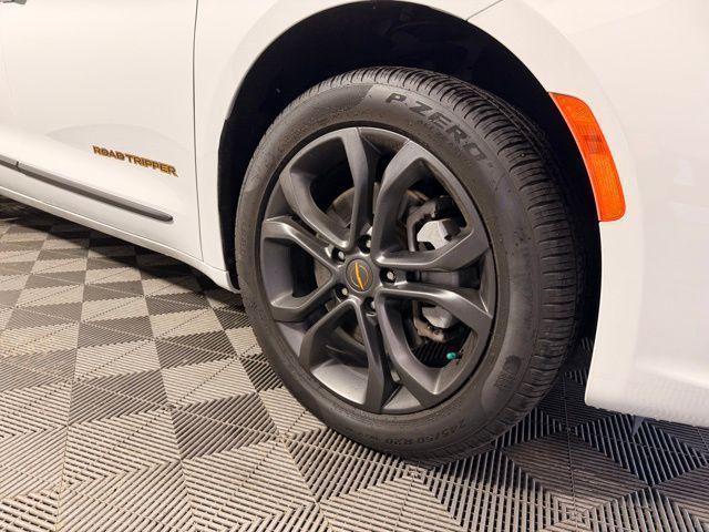 used 2023 Chrysler Pacifica car, priced at $34,499