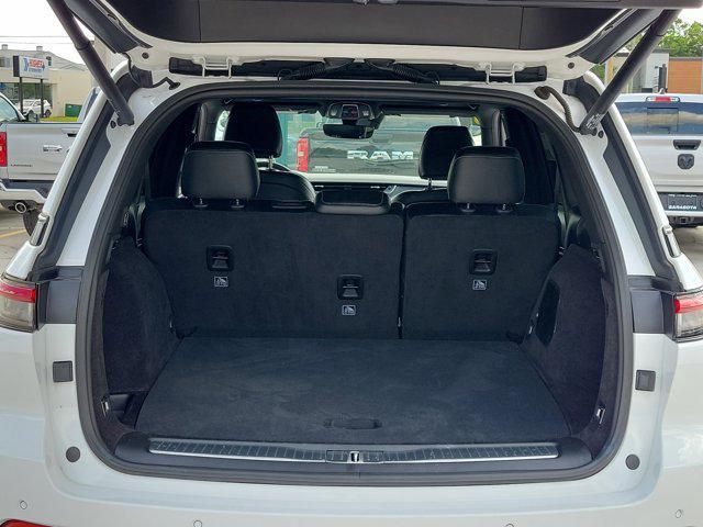 used 2023 Jeep Grand Cherokee car, priced at $32,995