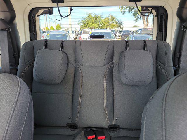 new 2026 Jeep Wrangler car, priced at $41,922