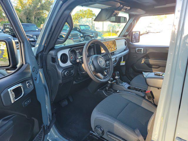 new 2025 Jeep Wrangler car, priced at $41,333