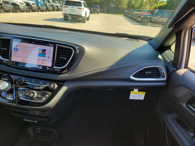 new 2026 Chrysler Pacifica car, priced at $37,233
