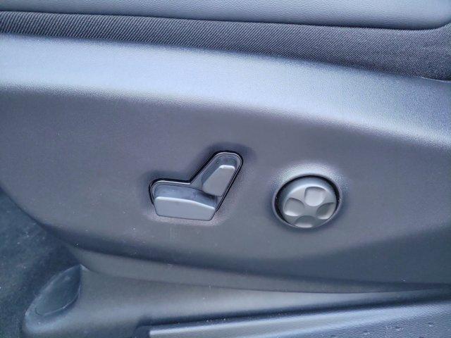 new 2026 Chrysler Pacifica car, priced at $38,837