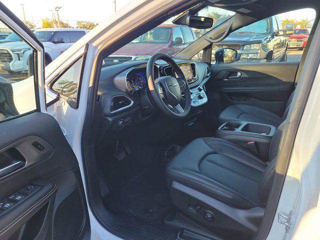 new 2026 Chrysler Pacifica car, priced at $38,837