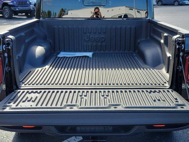 new 2026 Jeep Gladiator car, priced at $50,133