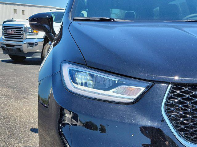 new 2026 Chrysler Pacifica car, priced at $39,308