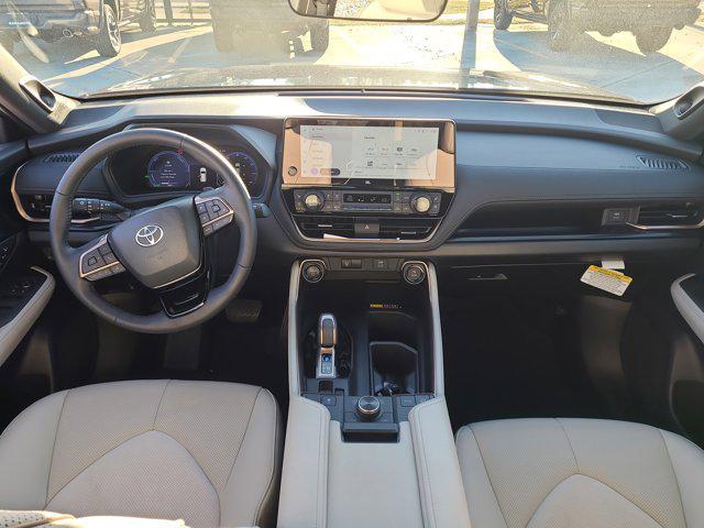 used 2025 Toyota Grand Highlander Hybrid car, priced at $55,984