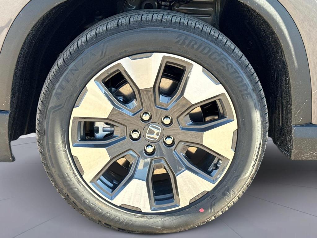 new 2026 Honda Pilot car, priced at $52,590