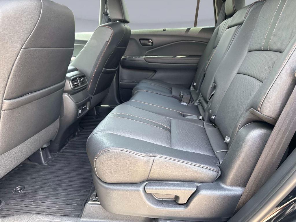 used 2025 Honda Passport car, priced at $39,995