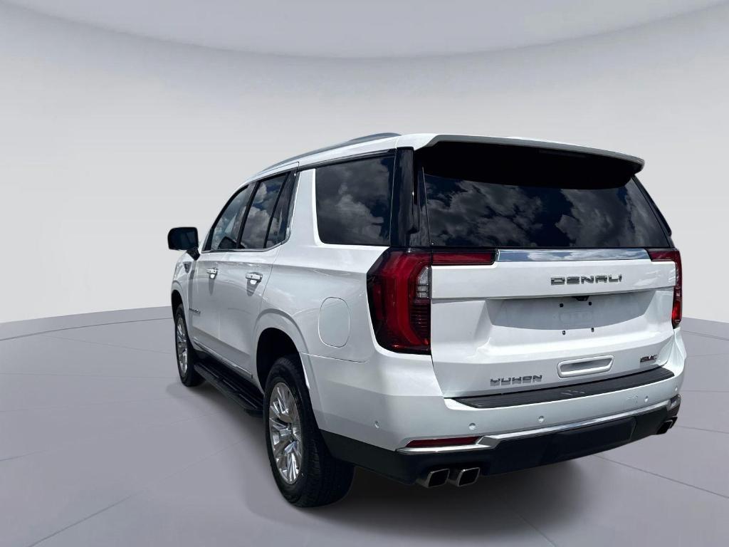 used 2025 GMC Yukon car, priced at $62,494