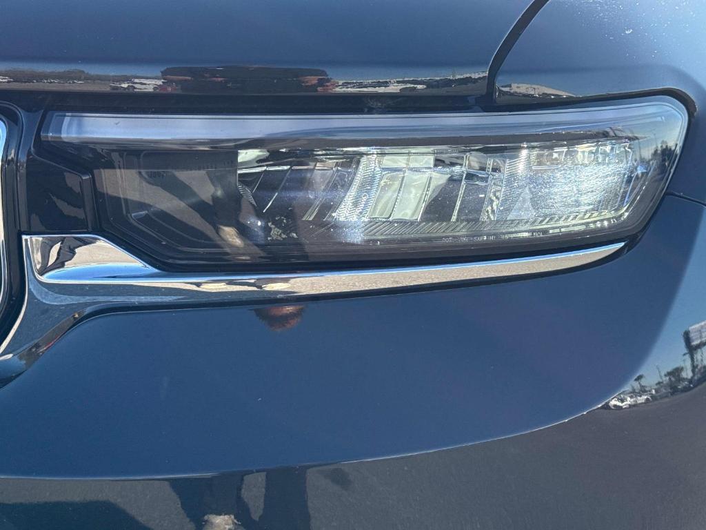 used 2024 Jeep Grand Cherokee L car, priced at $29,995