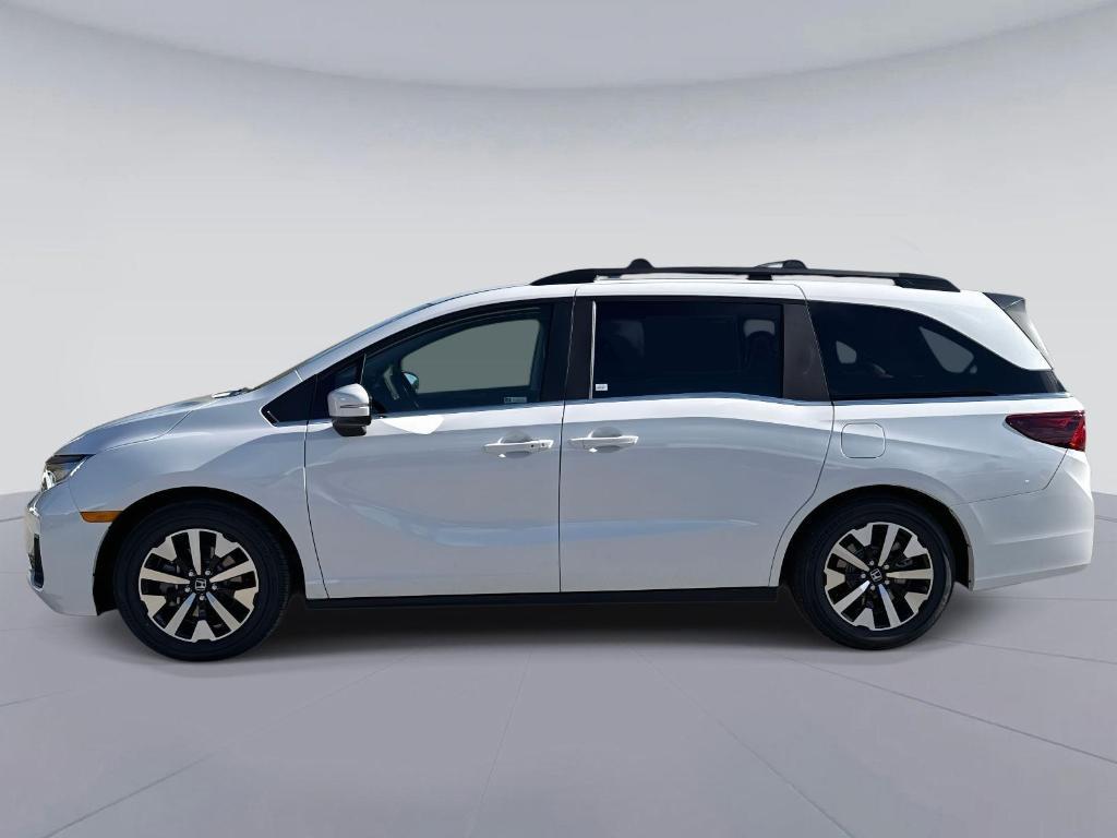 new 2026 Honda Odyssey car, priced at $46,140