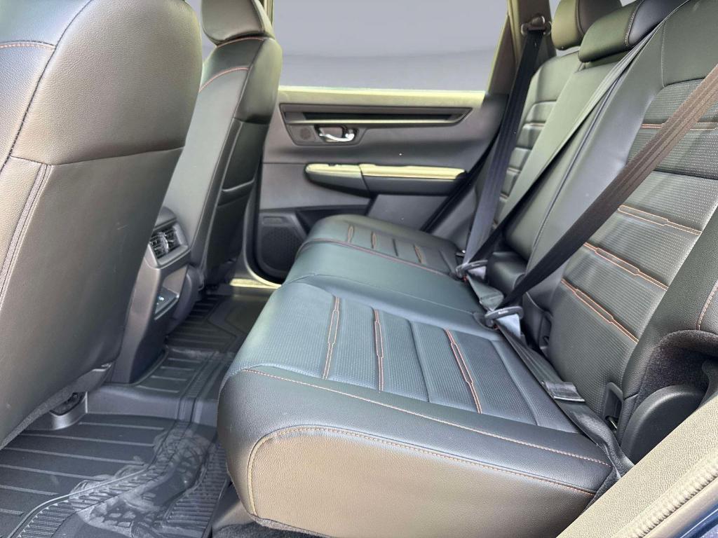 new 2026 Honda CR-V Hybrid car, priced at $43,671