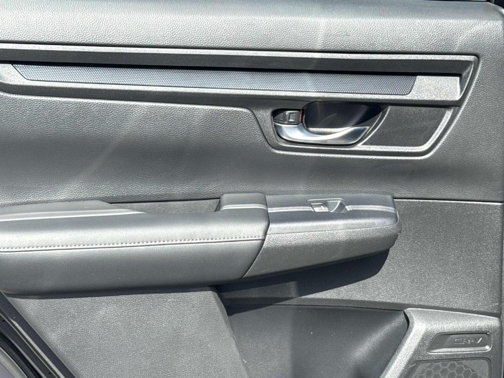 used 2023 Honda CR-V car, priced at $26,995