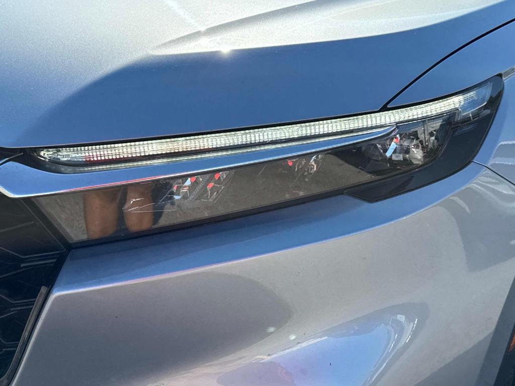 used 2025 Honda CR-V car, priced at $31,795