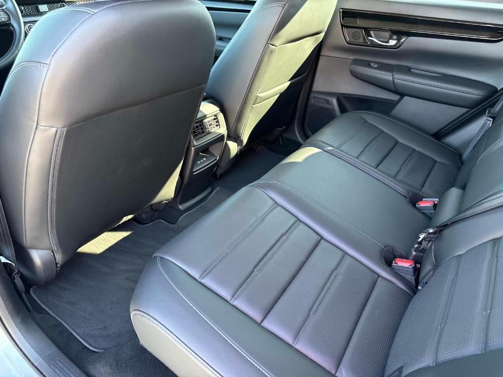 used 2025 Honda CR-V car, priced at $31,795