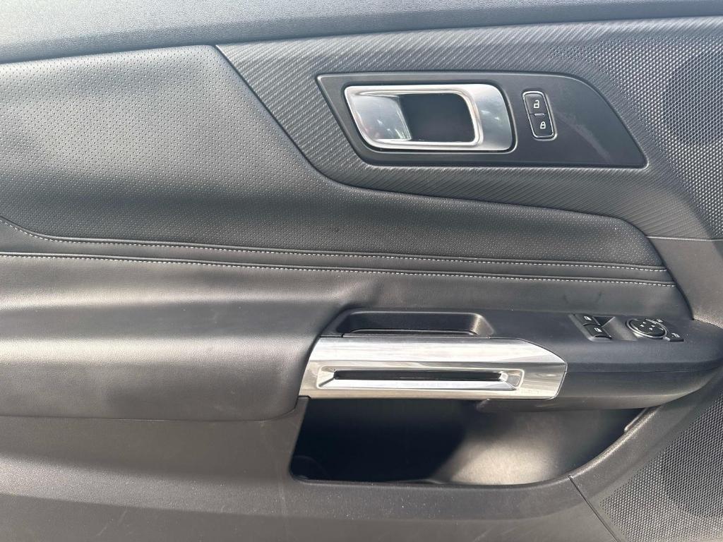 used 2024 Ford Mustang car, priced at $27,895