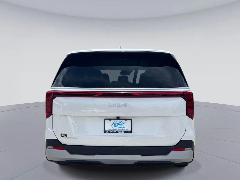 used 2025 Kia Carnival car, priced at $31,995