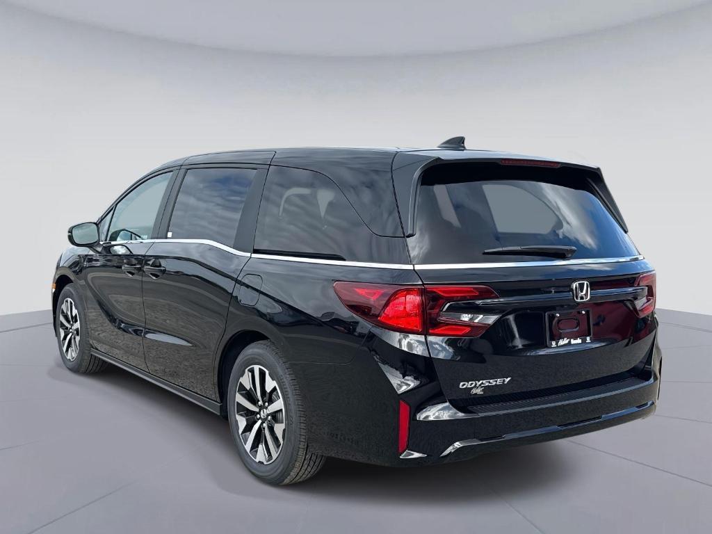 new 2026 Honda Odyssey car, priced at $44,290