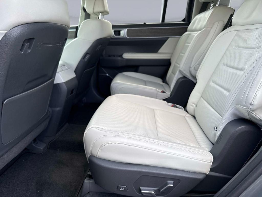 used 2024 Hyundai Santa Fe car, priced at $36,393