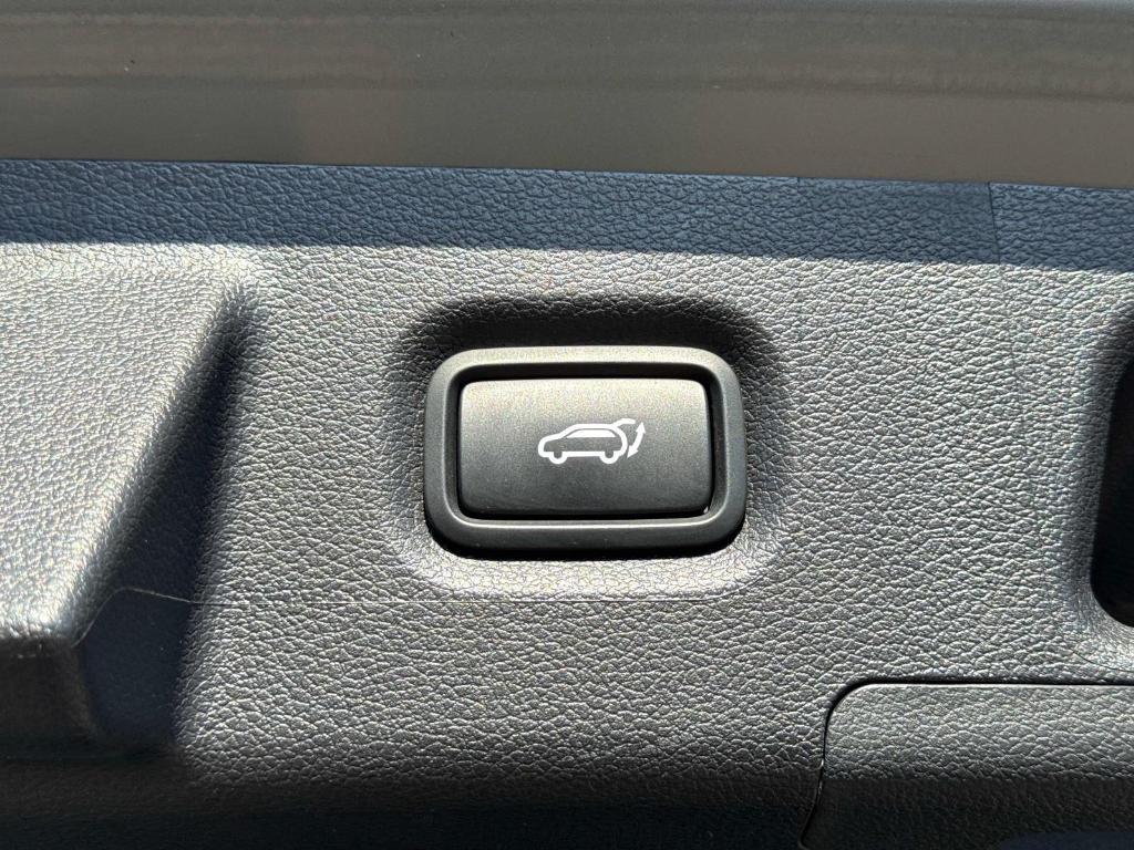 used 2022 Hyundai Santa Fe car, priced at $22,995