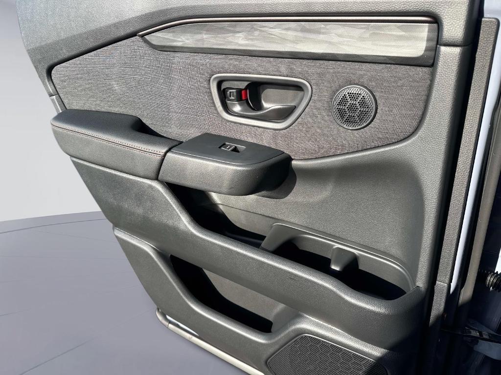 new 2026 Honda Passport car, priced at $50,400