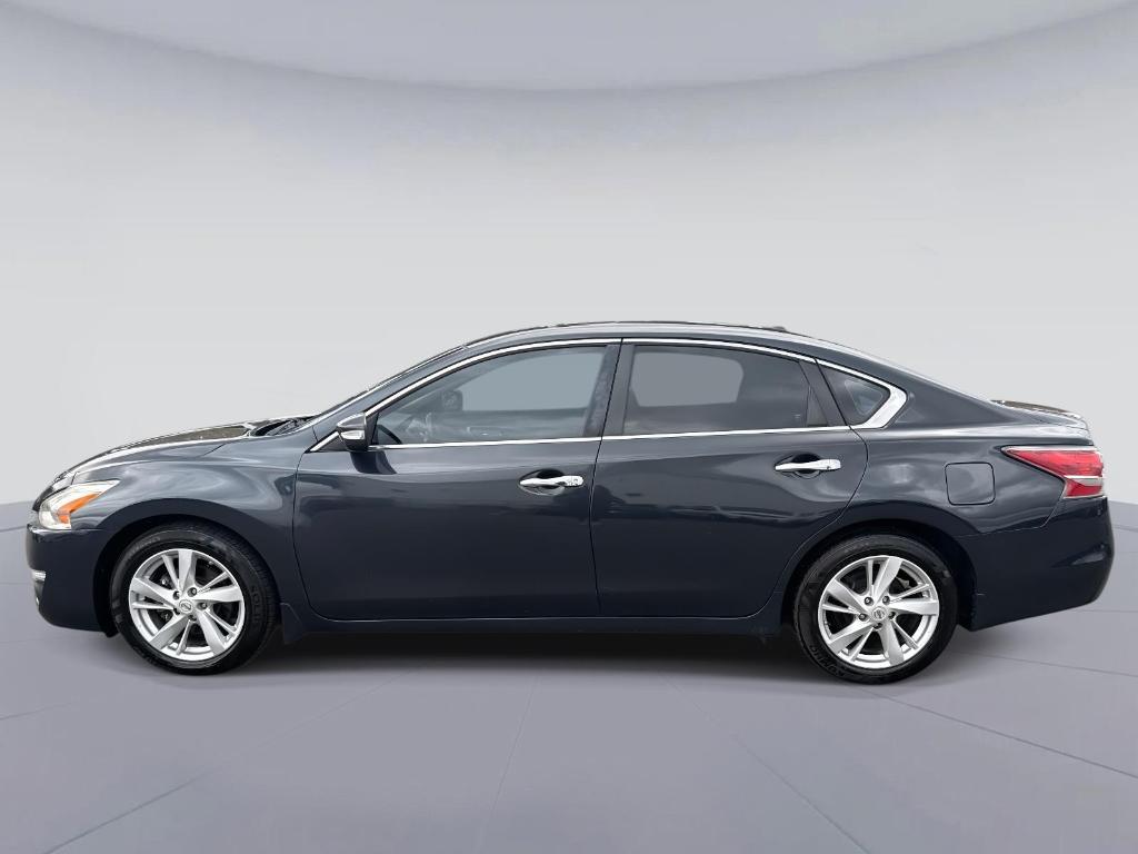 used 2014 Nissan Altima car, priced at $6,992