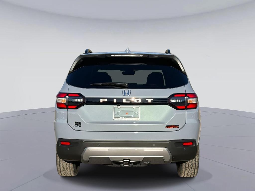 new 2026 Honda Pilot car, priced at $52,845