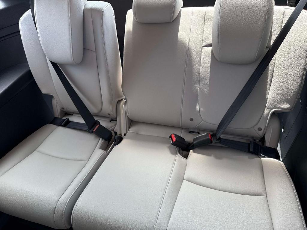 new 2026 Honda Odyssey car, priced at $44,745