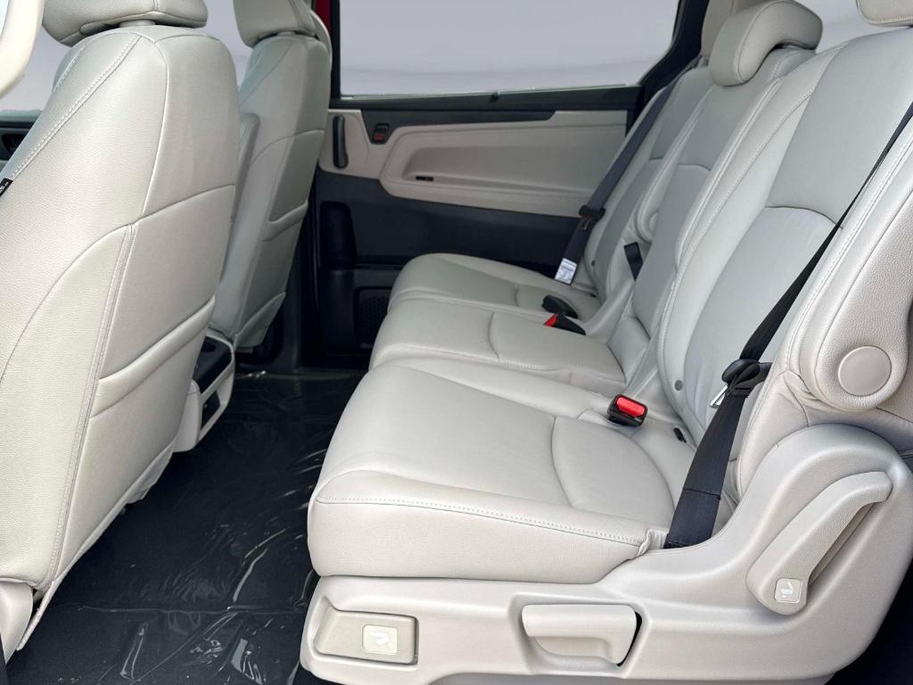 new 2026 Honda Odyssey car, priced at $44,745