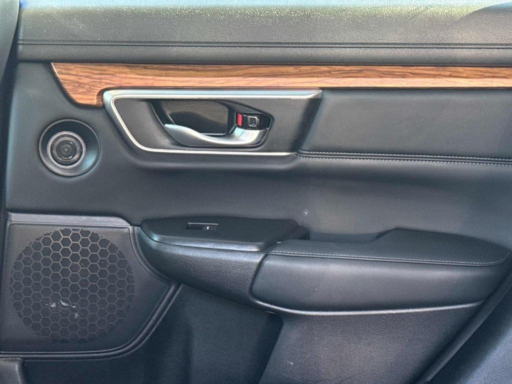 used 2021 Honda CR-V car, priced at $25,995