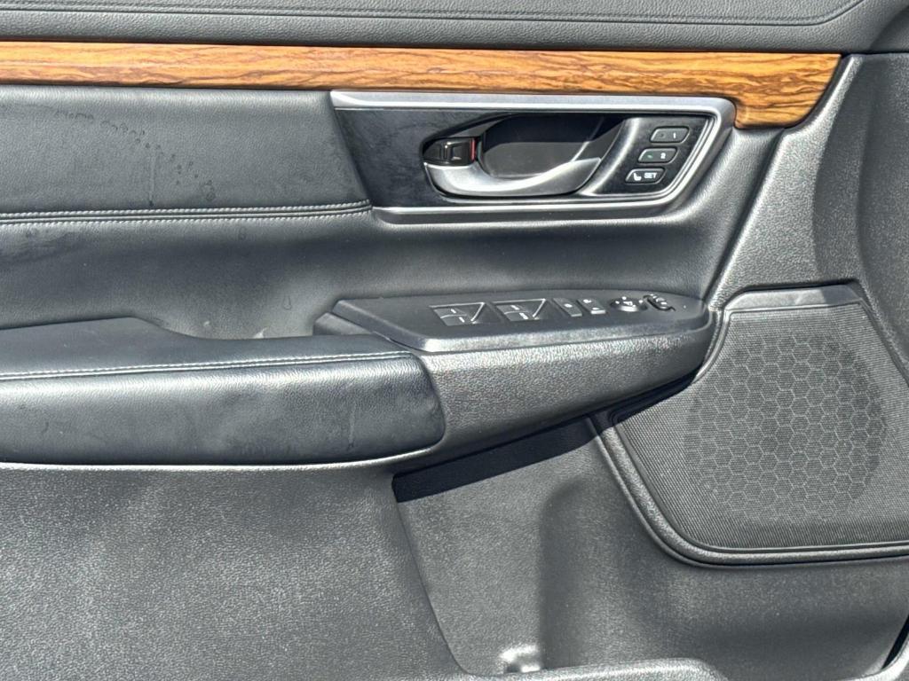 used 2021 Honda CR-V car, priced at $25,995