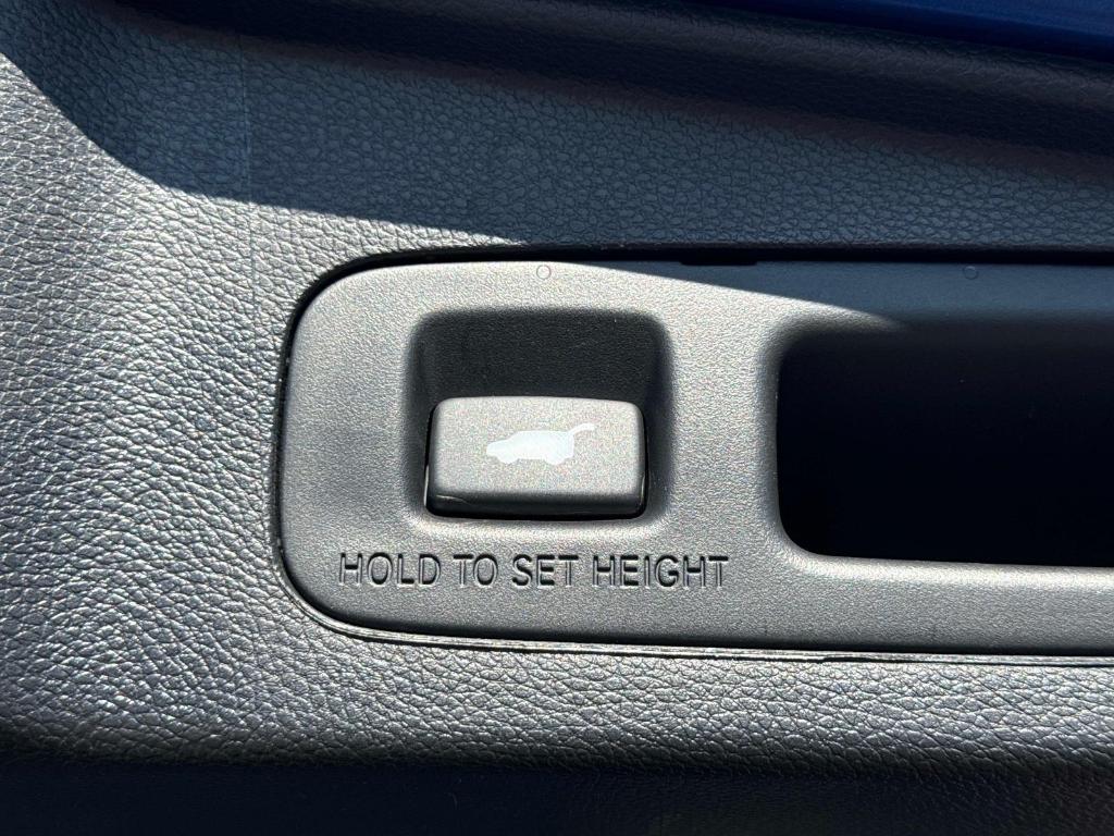 used 2021 Honda CR-V car, priced at $25,995