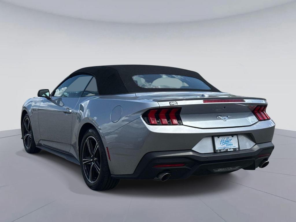 used 2025 Ford Mustang car, priced at $32,995