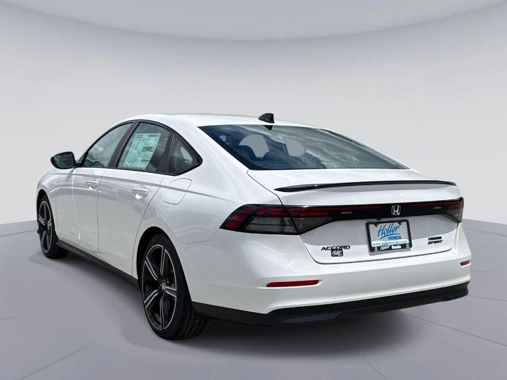 new 2026 Honda Accord Hybrid car, priced at $35,445