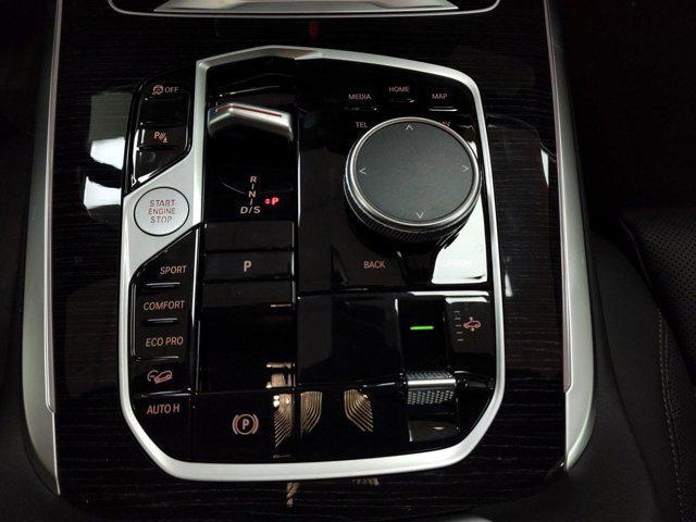 new 2026 BMW X7 car, priced at $99,250