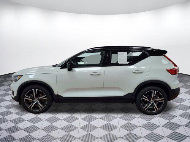 used 2022 Volvo XC40 car, priced at $22,999