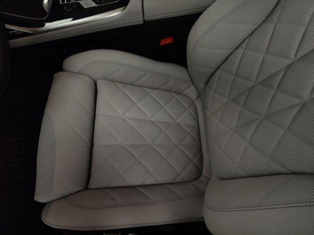 new 2026 BMW X7 car, priced at $99,300