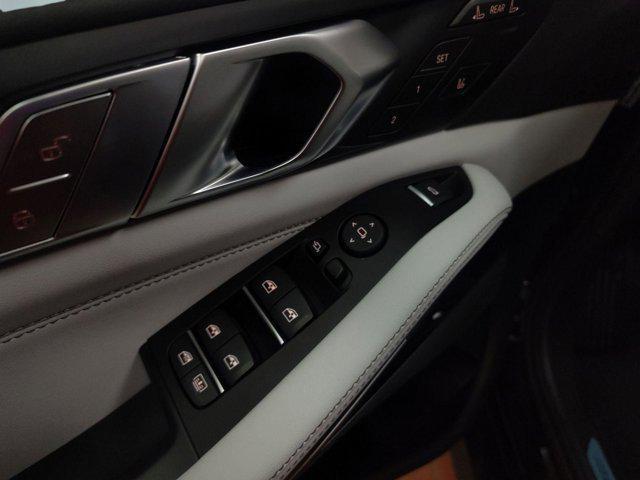 new 2026 BMW X7 car, priced at $99,300