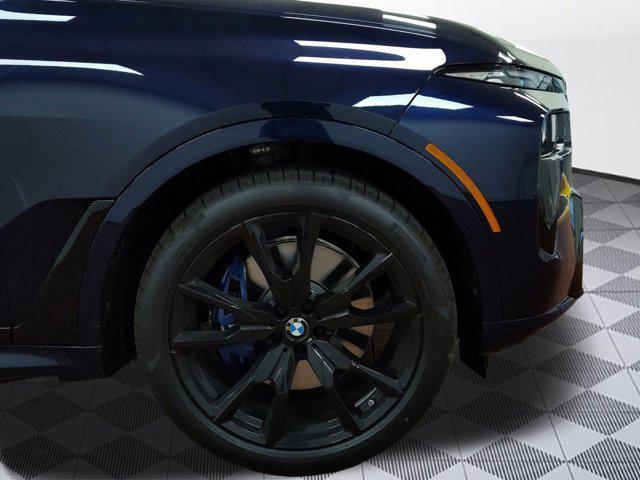 new 2026 BMW X7 car, priced at $102,080