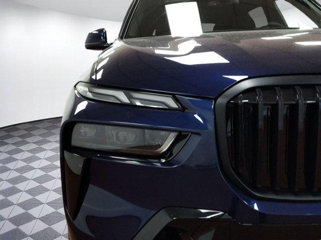 new 2026 BMW X7 car, priced at $102,080