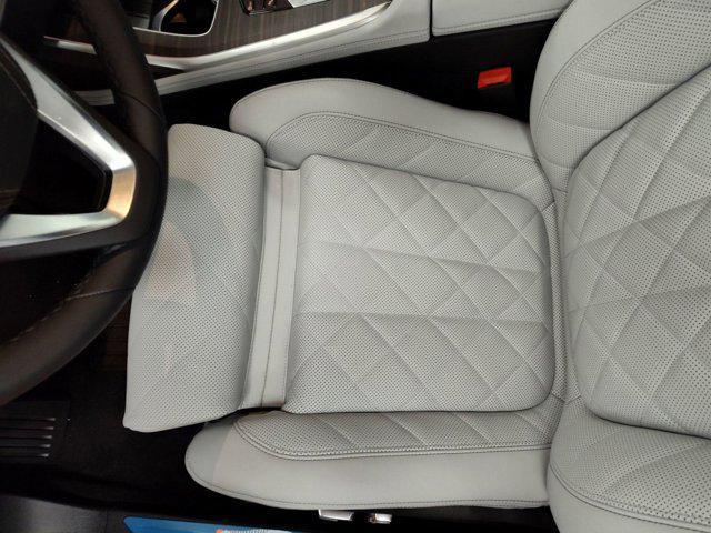 new 2026 BMW X7 car, priced at $95,925