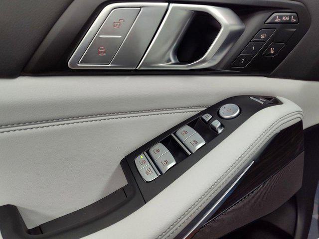 used 2026 BMW X7 car, priced at $88,057