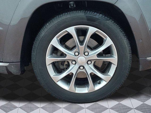 used 2020 Jeep Grand Cherokee car, priced at $29,999