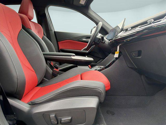 used 2025 BMW X2 car, priced at $39,847