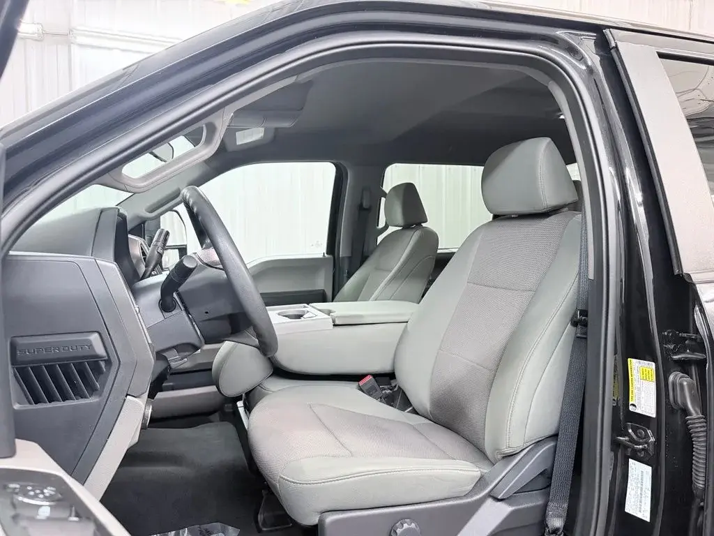 used 2022 Ford F-250 car, priced at $50,400