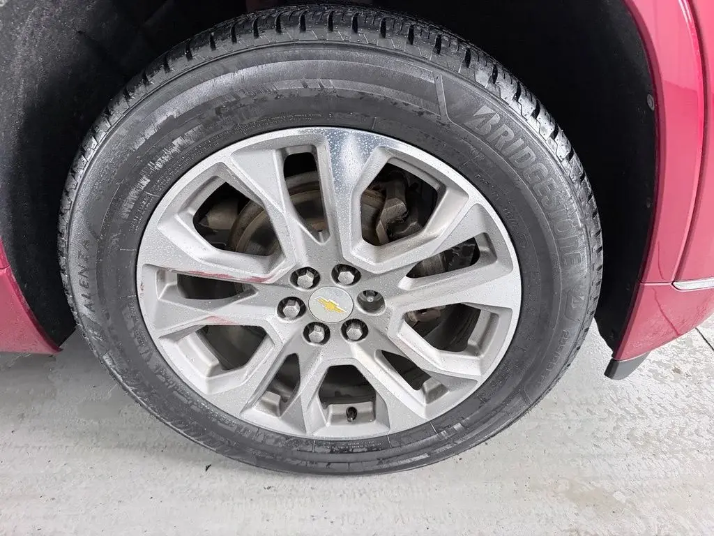 used 2019 Chevrolet Traverse car, priced at $23,732
