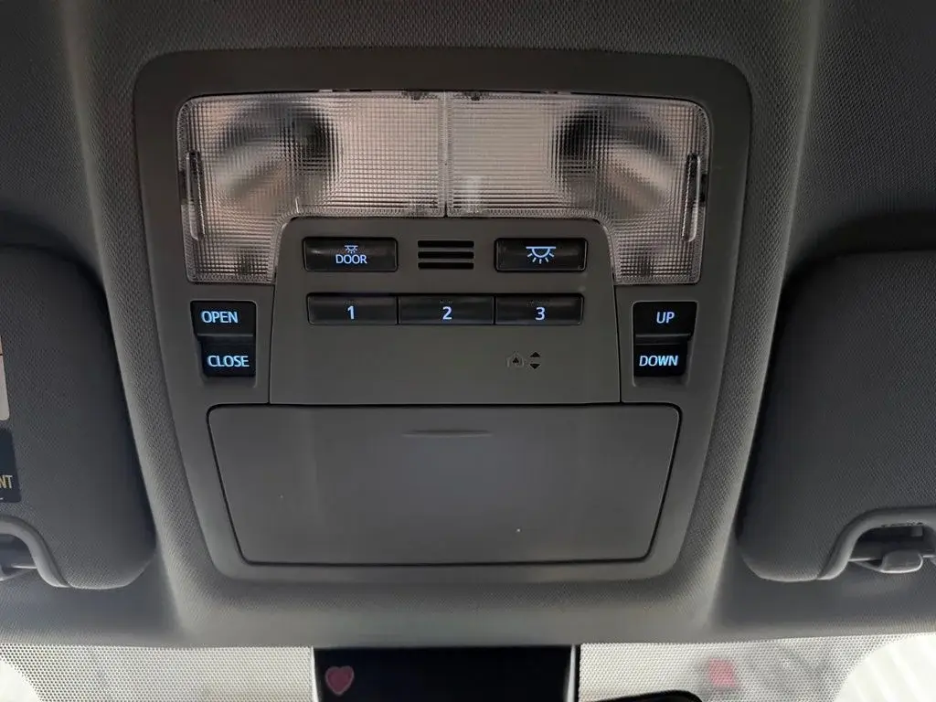 used 2019 Toyota Highlander car, priced at $23,730